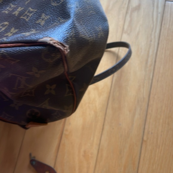 Vintage 40+ year old Speedy Louis Vuitton Bag - Picture 10 of 12